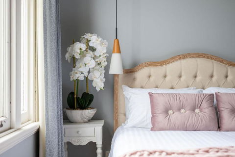 Rose Villa Heritage Home With Parking & WiFi - Australian Directory 1