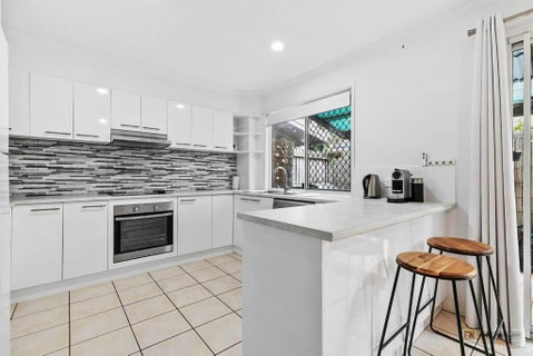Rosella Rise! - Australian Directory 1