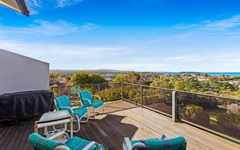 Rosetta House - 6 Clive Ave, Encounter Bay - Australian Directory 3