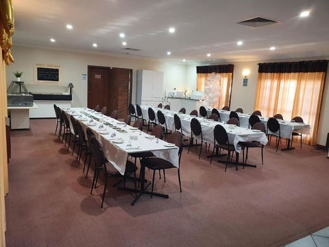 Roundhouse Motel - Australian Directory 2
