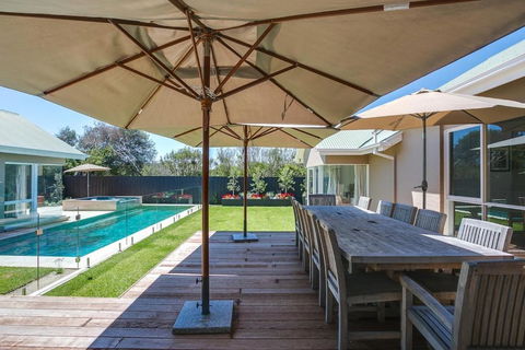 Royadie Resort - Pool Spa Tennis 500m To Beach - Australian Directory 1