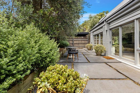 Royadie Retreat Blairgowrie - Australian Directory 3