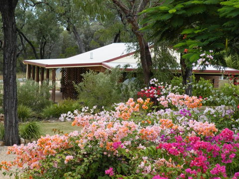 Rubyvale Motel & Holiday Units - An Adults Only Getaway - Australian Directory 2