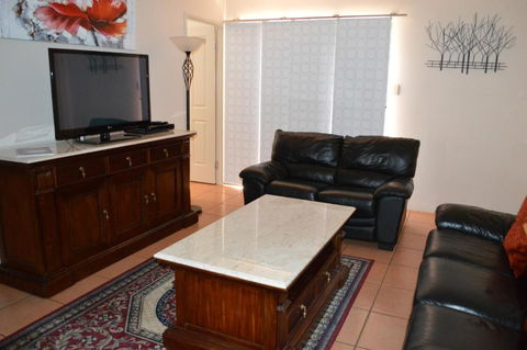 Ruthmor Villas - Australian Directory 0