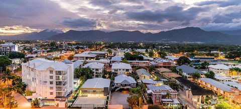 Rydges Esplanade Resort Cairns - Australian Directory 3