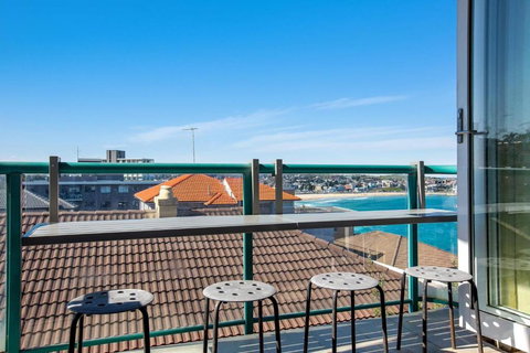 S16S - Bondi Vistas - Australian Directory 2