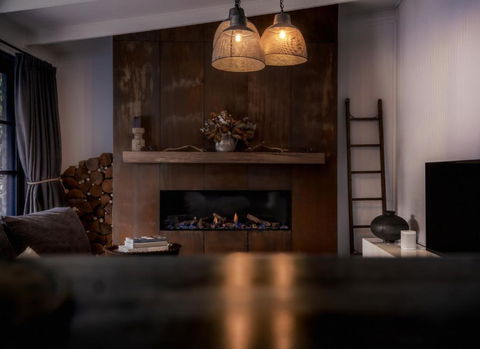 SABLE MAE Luxury Rustic Ranch - Australian Directory 2