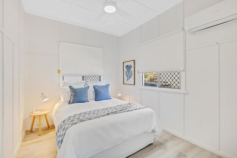 Sage Cottage! CBD Perfection! - Australian Directory 2