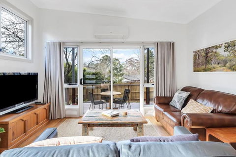 Sahaja Cottage Wentworth Falls - Australian Directory 2