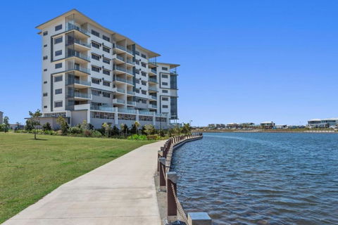 Salt At Oceanside - Australian Directory 0