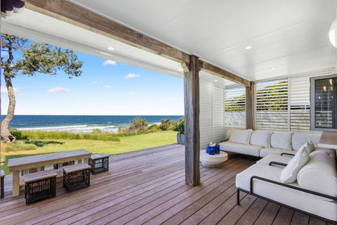 Saltwater Beach House - Australian Directory 2
