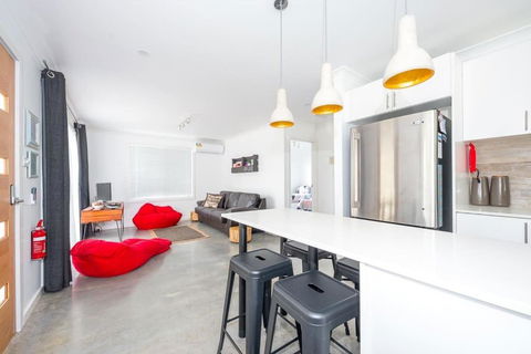 Salty Kisses Holiday House - Australian Directory 3