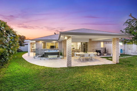 Salty Pause At Bondi House - With Spa And Pet Friendly! - Australian Directory 3