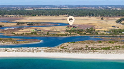 Samphire Chalet Tuart - Australian Directory 1