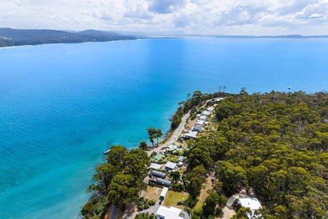 Sanctuary - Bruny Island - Australian Directory 3