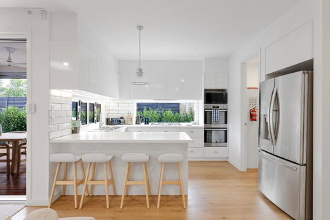 Sanctuary Of Hope By Ready Set Stay - Cowes - Australian Directory 3
