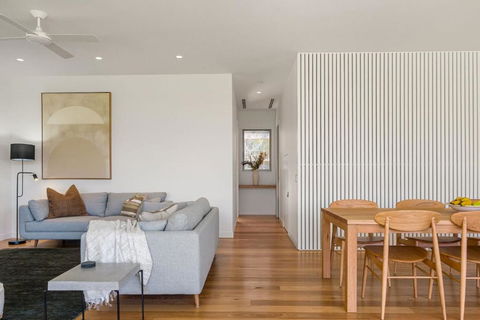 Sanctuary On Browning - Australian Directory 3