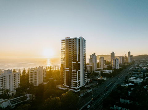 Sandbar Burleigh - Australian Directory 0