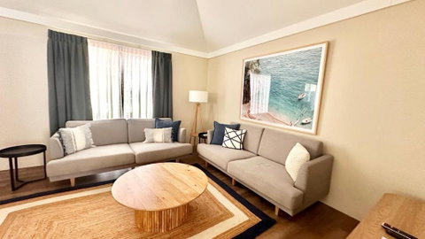 Sandblu: Resort Villa On The Beach - Australian Directory 2