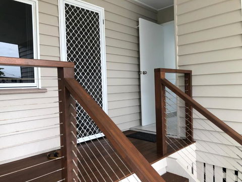Sandhills Cottage - Australian Directory 2