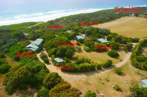 Sandpiper Ocean Cottages - Australian Directory 0