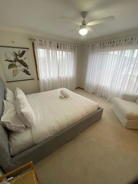 Sandy Bliss Walk To The Beach - Australian Directory 2