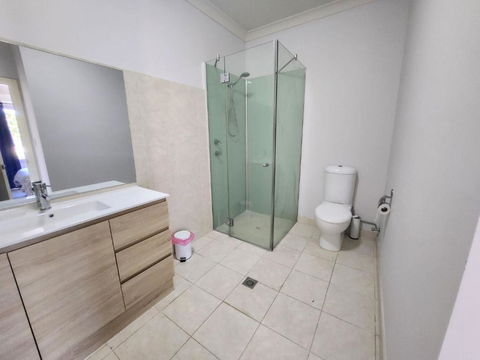 Sandy Feet - Australian Directory 3