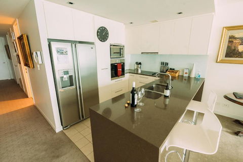 SEABREEZE At Victor Harbor - Australian Directory 2