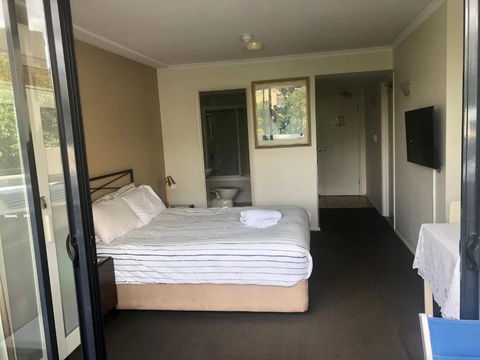 SOUTH BRISBANE APARTMENTS Free Parking - Australian Directory 2