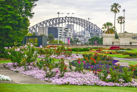 Spacious 4-Bed Home Water Views In Castle Cove - Australian Directory 1