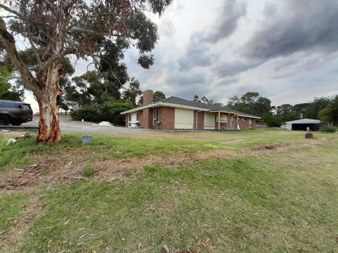 Stay At Swans - Australian Directory 0