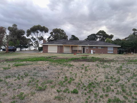 Stay At Swans - Australian Directory 1