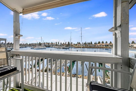 Swainson On Gulf Point - Australian Directory 1