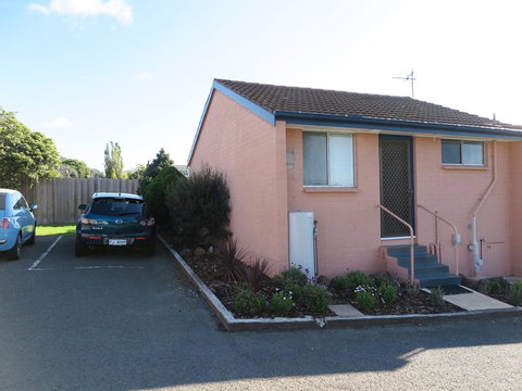 Beachside Rest - Australian Directory 1