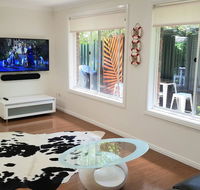 Beachside Villa Ettalong Beach - Australian Directory