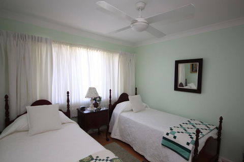 BEACHVIEW - 14 Second Ave , Bonny Hills - Australian Directory 2