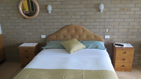 Beachview Motel - Adults Only - Australian Directory 2