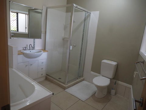 Bed And Breakfast With Airport Transfers And Rental Car - Australian Directory 2