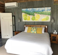 Bed in a Shed Vineyard Stay - Australian Directory