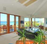 BEDARRA MOLLYMOOK BEACH - Australian Directory