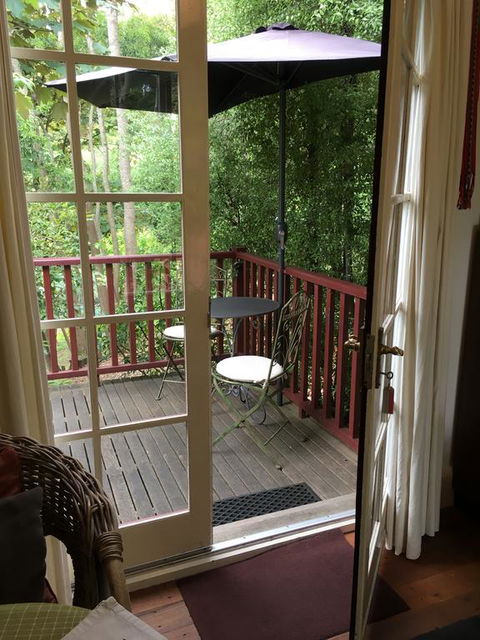 Belgrave Hideaway - Australian Directory 2