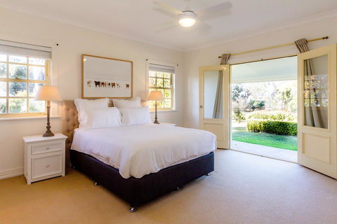 Bellfield House Mudgee - Australian Directory 1