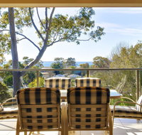 Bellima Beach House' 9 Jackson Close - huge duplex with air con and fabulous views - Australian Directory