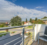 Beloka Close - Modern spacious and pet friendly accommodation