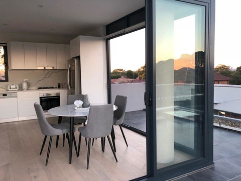Benalong Apartment - At Gladesville - Australian Directory 2