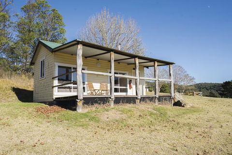 Big Yango House - Australian Directory 3