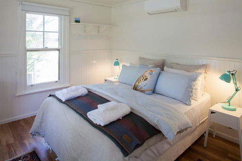 Bird House - Australian Directory 2