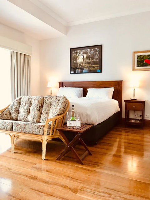 Birdwood Motel - Australian Directory 3