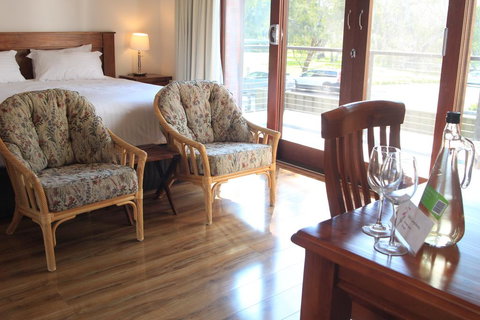 Birdwood Motel - Australian Directory 2