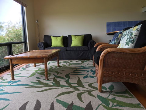 Black Cockatoo Cottages - Australian Directory 1